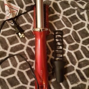 Instyler 3/4 inch barrel hot iron